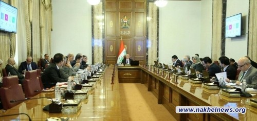 مجلس الوزراء يوجه بصرف مستحقات المقاولين المتأخرة وتأمين الطريق الدولي بين بغداد والحدود الاردنية