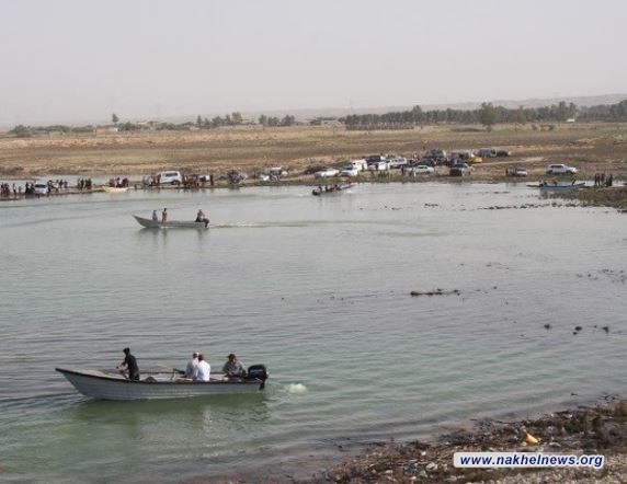 صيادو سمك يطيحون بناقل الدواعش في بحيرة حمرين