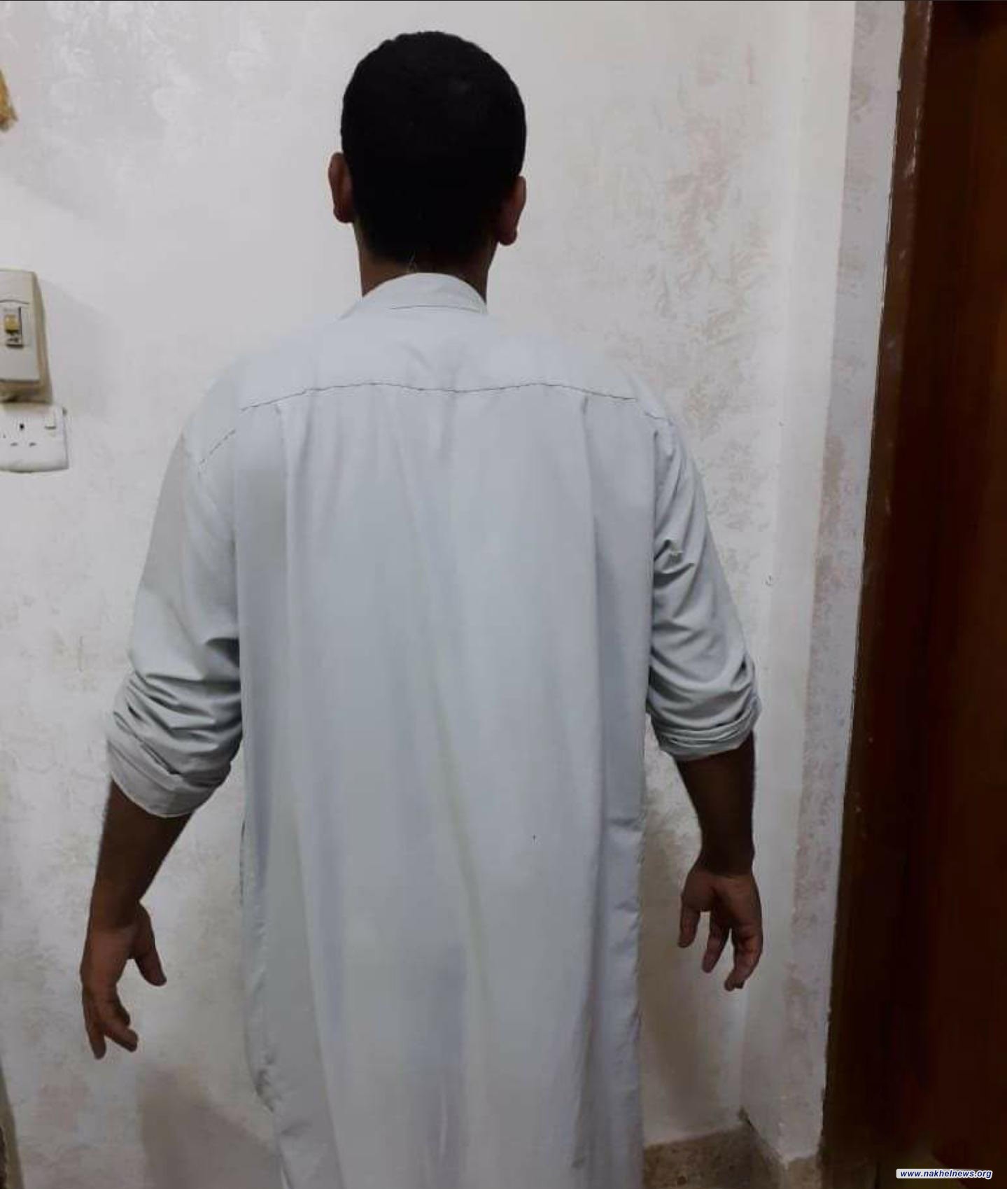 شرطة محافظة الديوانية تلقي القبض على متهم  قام بالاعتداء على شقيقته.