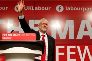 استقالة جماعية لأعضاء من حزب العمال البريطاني بسبب معاداة السامية